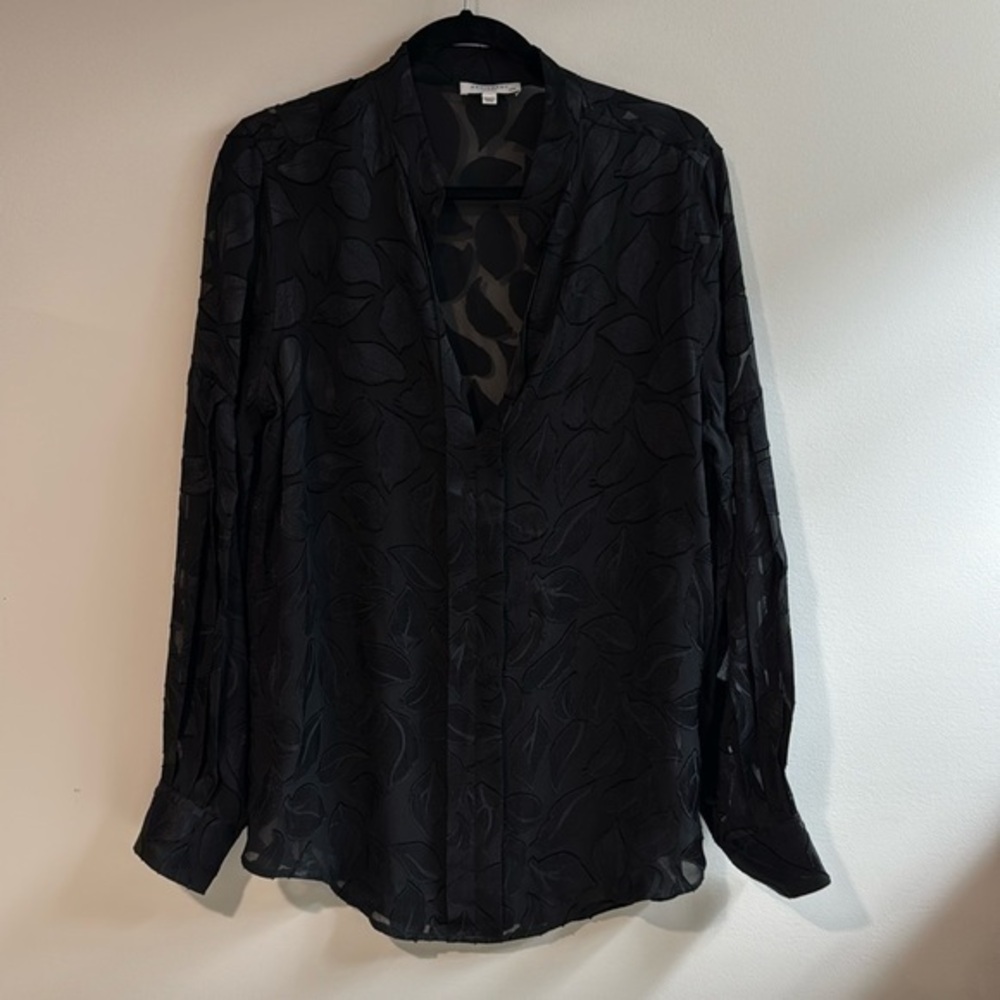 $692 Equipment Women's Black V-Neck Long Sleeve Floral Silk Top Shirt Blouse M
